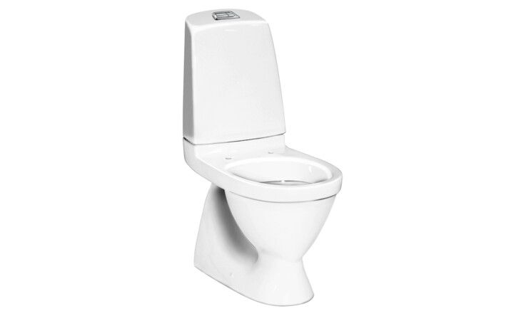 Floor standing close-coupled WC suite