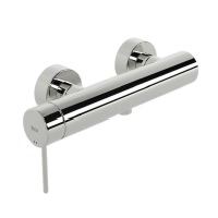 Wall-mounted single lever shower mixer (available finishings: chrome and shiny black)